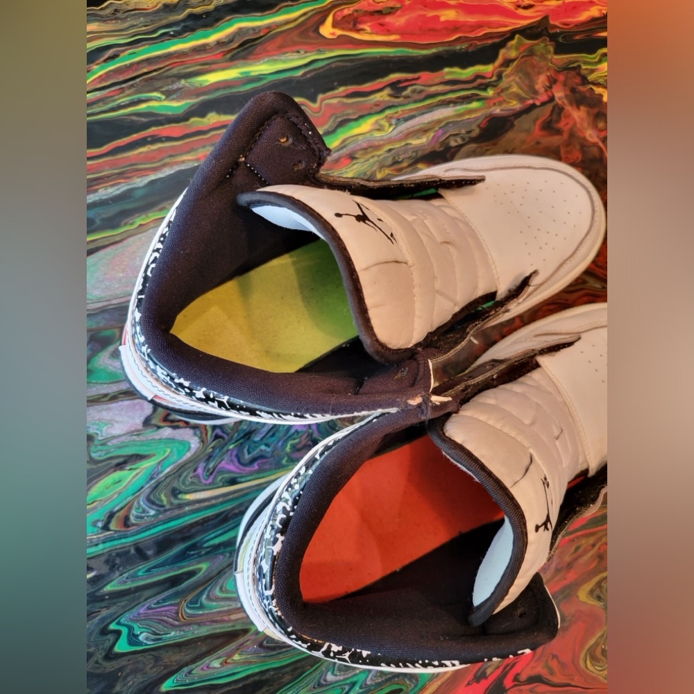 Air Jordan Nike Shoes - Picture 5 of 7